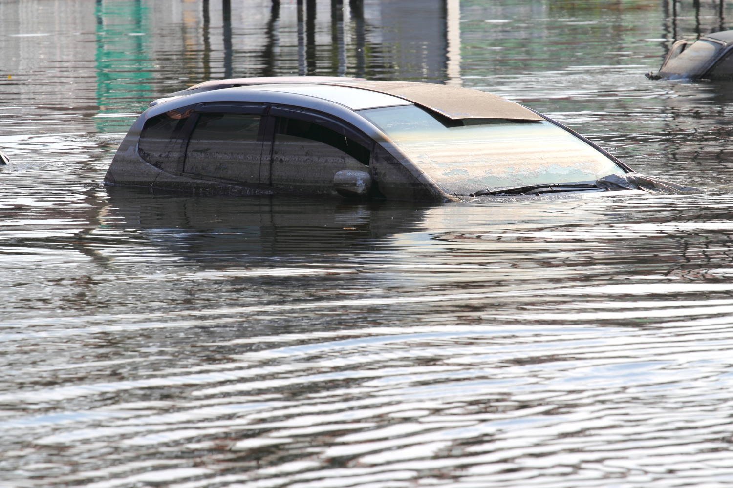 tips-to-tell-flooded-car